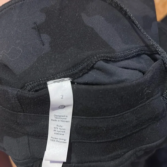 Lululemon joggers - Picture 5 of 5